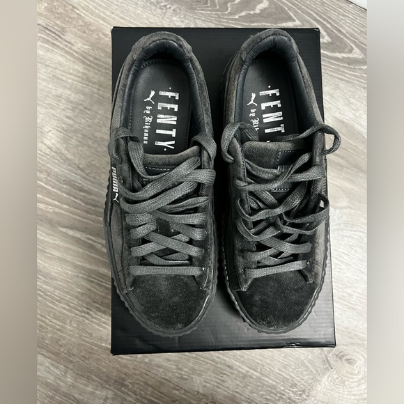 RIHANNA FENTY x PUMA VELVET CREEPER - Picture 9 of 9